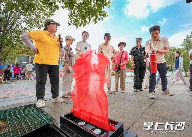 硬核操作！30秒完成“火灾”逃生全流程