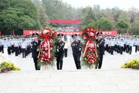 商丘市公安局举行2024年烈士纪念日向人民英雄敬献花篮仪式图片