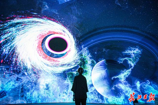 在武汉，游美好中国