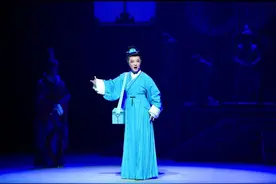 悬疑剧情、厚重历史、家国情怀……承载着无数期待的黄梅戏《女国医》昨晚首演图片