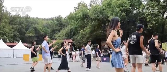 清爽文旅燃动暑期“热”经济 激活新体验