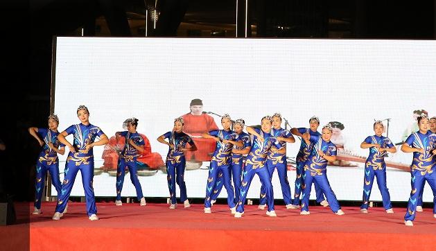 快看！国庆好节目！他！她！他们！肥城“明星”进景区进社区！详情…