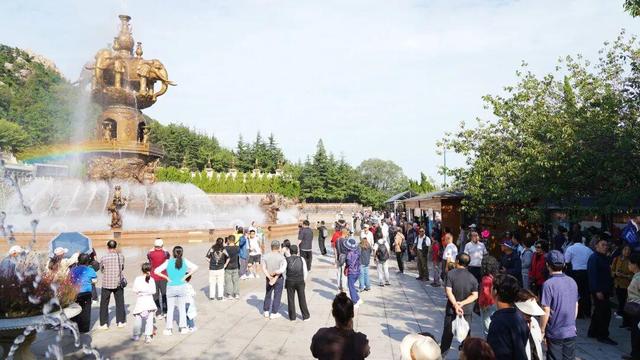 这个假期，荣成石岛迎来多个韩国旅游团