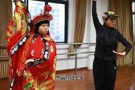 高龄母亲严管严教！19岁女儿成唐氏宝宝变脸全国第一人图片
