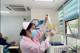 咸阳市中心血站优秀护士汪金花：献血服务不辞辛苦 救助生命全力以赴图片