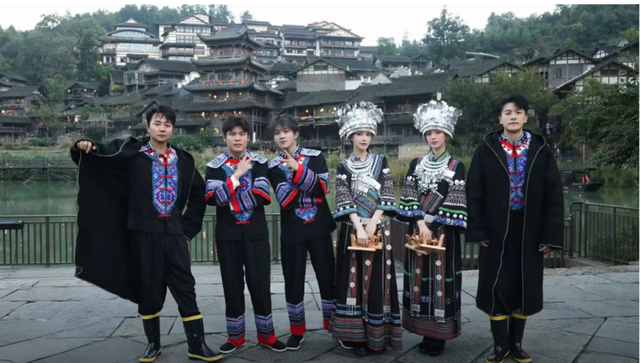 新年新旅程！跟着《非来不可3》，解锁乌江寨同款体验