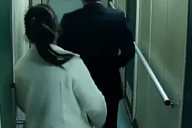 名校毕业的上海餐馆老板被判死刑！为了1200万保金，他把妻子狠心推下大海图片