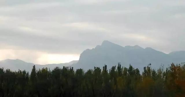 美景| 我想和你漫步在清城堡，寻着梦中的记忆，探索古城镇的影子...