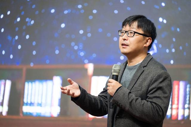 看到三国乱世群雄的另一面——文学艺术的苏醒、人性的解放 | 名人大讲堂·对谈