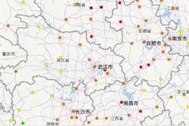 雨水洗尘，武汉空气质量已转为轻度污染图片