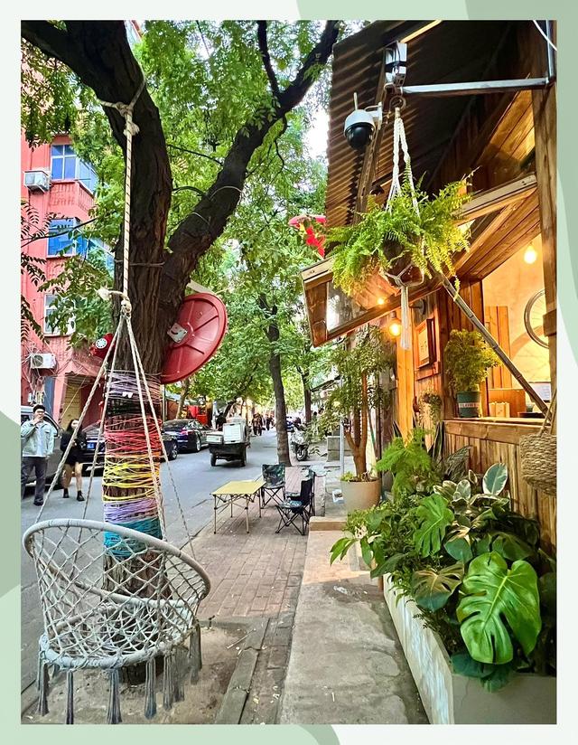 免费逛！郑州这9条特色街区，值得反复打卡→