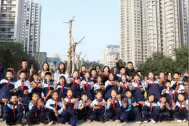 蓝天下的绿色课堂——西安市雁塔区第十小学小小研究员红薯探寻记图片