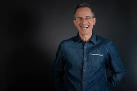 专访丨“哈佛幸福课”沙哈尔：幸福可以通过练习获得图片