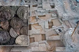 以色列出土94枚1650年前的古代硬币图片