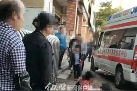 广西柳州一名高三女生被男生当街捅伤？警方称凶手当场被控制，村委会：行凶者也是高中生图片