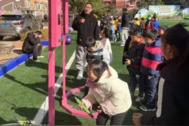 金沙江路小学举行2025年迎新趣味运动会图片