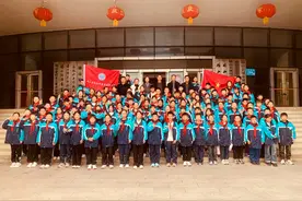 科技润童心 携手向未来——砀山县经济开发区实验小学师生代表参观砀山科技馆纪实图片