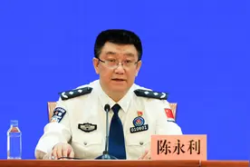 一人一号，终身不变！外国人永久居留身份证号增至18位图片