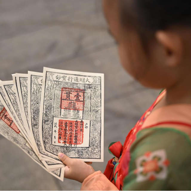南京鼓楼公园，红红红红红了！