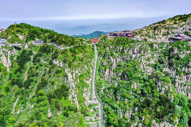 “文旅体商融合”！登山节开幕式与“畅游齐鲁 乐GO山东”秋季推广活动双戏连台