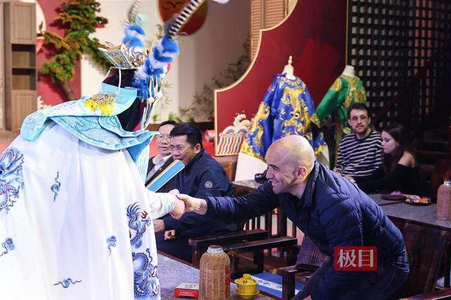 川流不息，好事成双！中外嘉宾沉侵体验成都双流文旅魅力