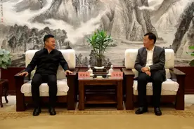 深化地企合作 携手共谋发展 王青伟会见大庆油田总经理刘凤和一行图片