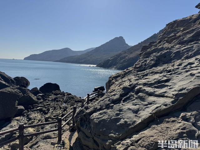 青岛宝藏海岛｜游客爆炸式增长，昔日偏远小岛变身旅游胜地