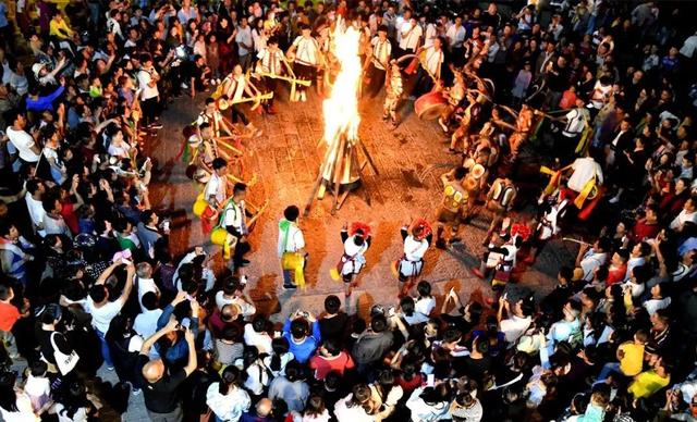 周末游弥勒│非遗+音乐+野趣！西三阿细跳月民族节邀您共赴夏日狂欢