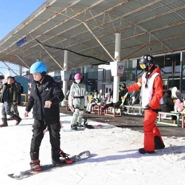 @北京雪友，渔阳国际滑雪场12月4日开板