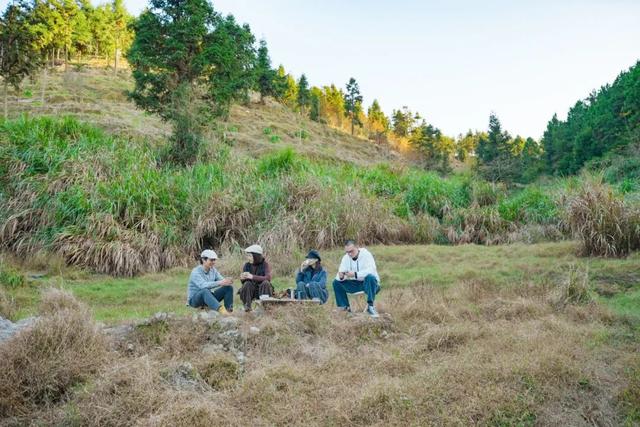 8个好友在福建抱团山居：减少物欲，尝试在山里养育下一代
