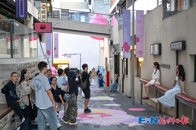 你打卡了吗？福州古街坊巷“潮”出圈，跟着老单解锁情绪体验！