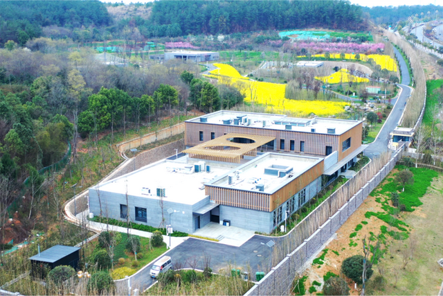 中国大熊猫保护研究中心绵阳基地投入试运行