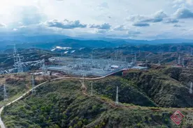 云南首个500千伏新能源汇集输变电工程投运图片