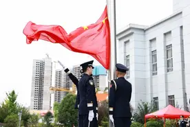 贵阳市公安局云岩分局用行动守护家国安宁图片