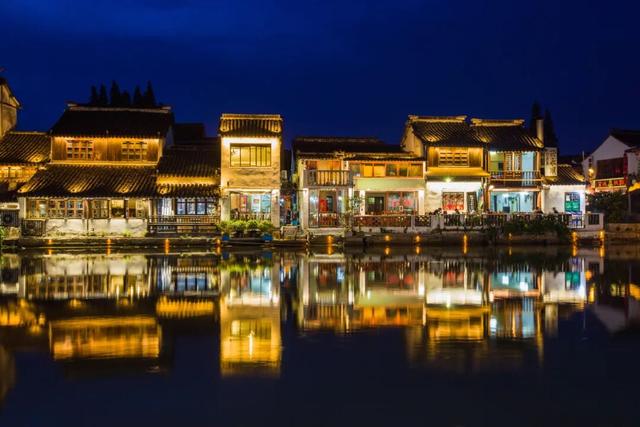 这届“野生文旅”，野的是体验，卷的是安全