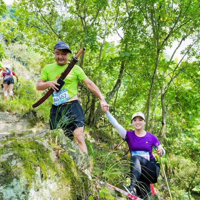 赴秋之约，登八面之巅！“巅峰湖南・2025” 登山赛（八面山站）报名启动