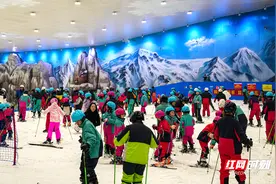 热“雪”闹新春！长沙欢乐雪域热力值“超标”图片