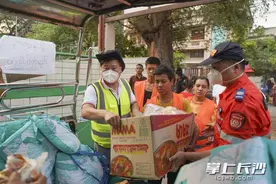 湖南救援力量联合缅甸华人筹集物资捐赠给重灾区｜长沙晚报特派记者缅甸震区直击图片