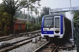 地铁2号线列车体检用上黑科技！“回家”也能做CT图片