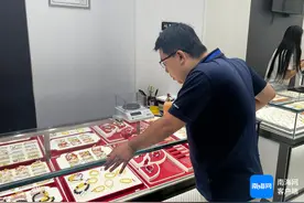 “香奈儿”项链、“普拉达”上衣？海口龙华区两商家因售侵权产品被查处图片