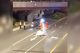 洛阳有不明物体掉落砸破路面？当地回应当晚已解决