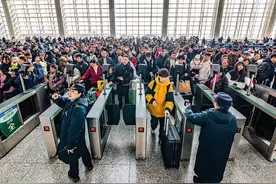 五座万亿之城去年人口增长逾十万，“增量冠军”重回一线城市图片