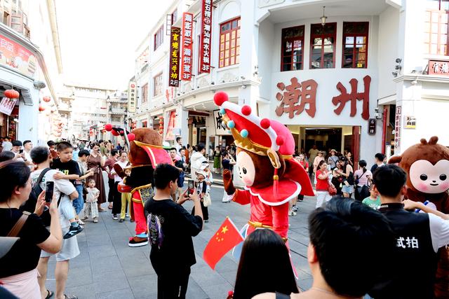 接地气、聚人气、显生气——广东潮州千年古韵焕新彩