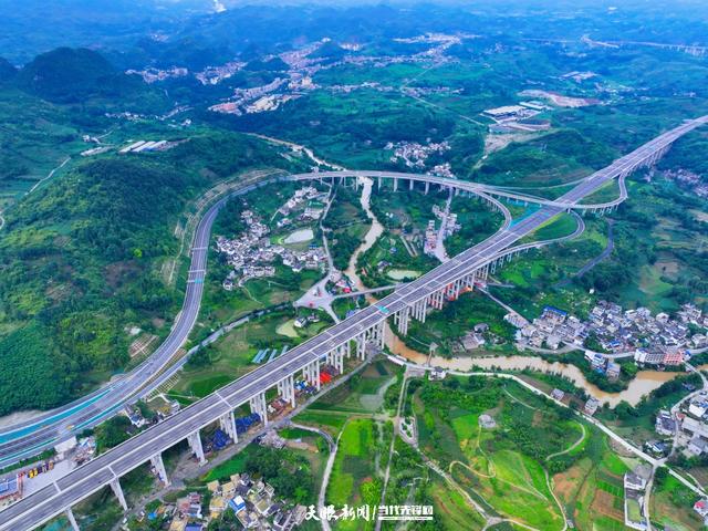世界第一高桥・交通新地标｜中国桥梁看贵州：天下高桥 半在黔中