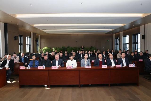 “全国研学旅行基地（营地）”授牌仪式在净月潭举行