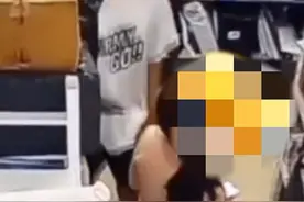 女生称取快递时遭男生多次猥亵，校方通报：男生系新生，已同意其放弃入学申请图片