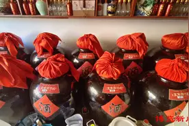 记者调查丨散装白酒价格诱人 “私人定制”受追捧图片