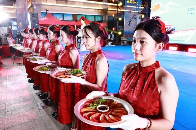 渔获拍卖、电竞、美食、划拳争霸！ 石狮市开海旅游消费季点燃夜经济