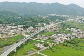 不负秋日好时光！中国中铁重点工程火热推进图片