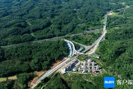 中线高速公路琼中互通改造初具雏形 预计今年底完工图片
